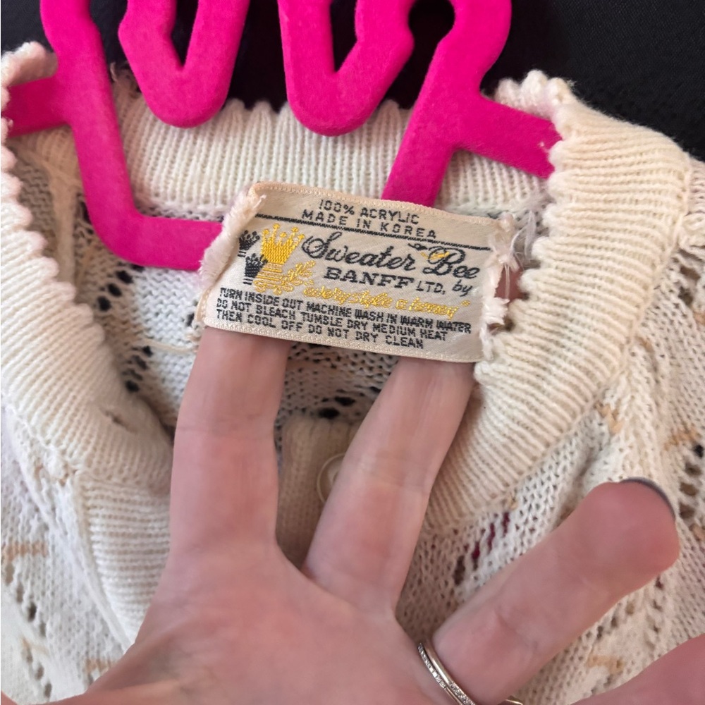 Vintage Sweater Bee Banff Poncho Button Up Sweater - Picture 3 of 8